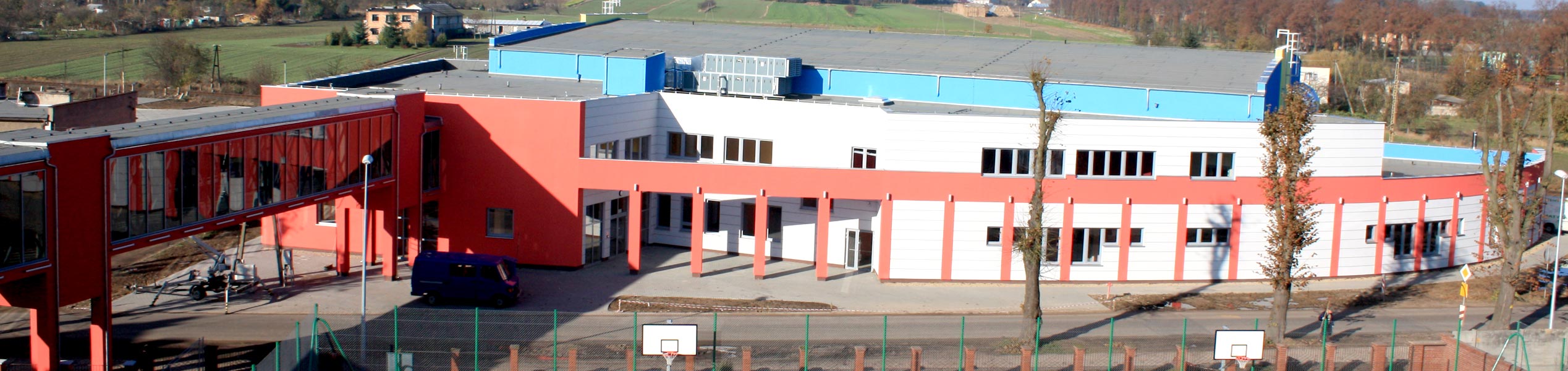 Hala w Rakoniewicach